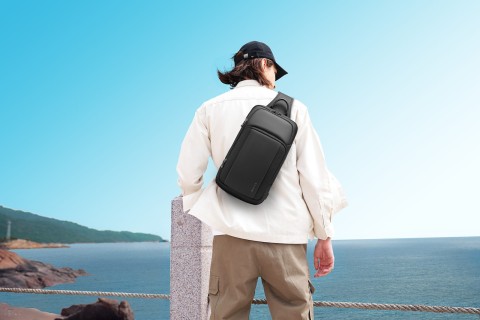 Bange Ανδρική Τσάντα Στήθους Μαύρη 7795