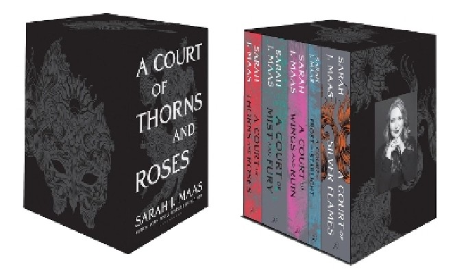 A COURT OF THORNS AND ROSES HARDCOVER BOXSET
