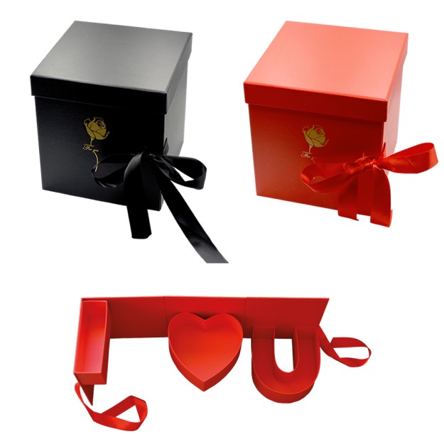 Τετράγωνο Κουτί Συσκευασίας “I Love You” σε Κόκκινο Χρώμα– 19.3×18.4×18.4cm