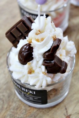 Πασχαλινό Αρωματικό Κερί με Λαγουδάκι και Αυγά Άρωμα Τσουρέκι