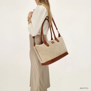 Charm London Buckingham Teddy Shoulder Bag Γυναικεία Τσάντα Ώμου Μπεζ W01269