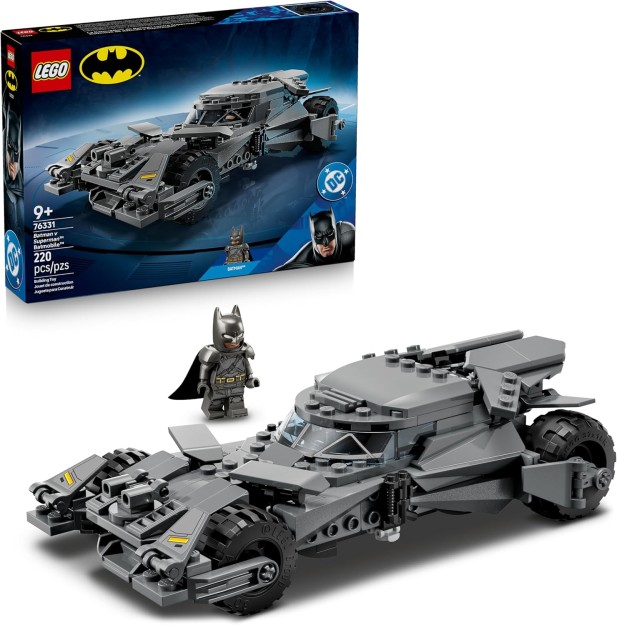LEGO® SUPER HEROES: BATMAN V SUPERMAN™ BATMOBILE™