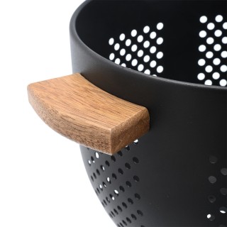 ESTIA ΣΟΥΡΩΤΗΡΙ ΖΥΜΑΡΙΚΩΝ ALLURE ΑΝΟΞΕΙΔΩΤΟ ΑΤΣΑΛΙ 22cm ΜΕ ΞΥΛΙΝΕΣ ΛΑΒΕΣ ΜΑΥΡΟ