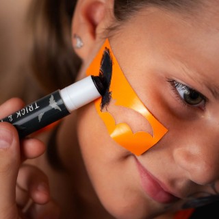 Legami Milano Set of Six Face-Paint Sticks - Trick & Twist FPS0001