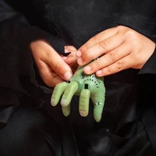 Legami Milano Mini Wind-Up Zombie Hand - The Mini Walking Hand MMH0001